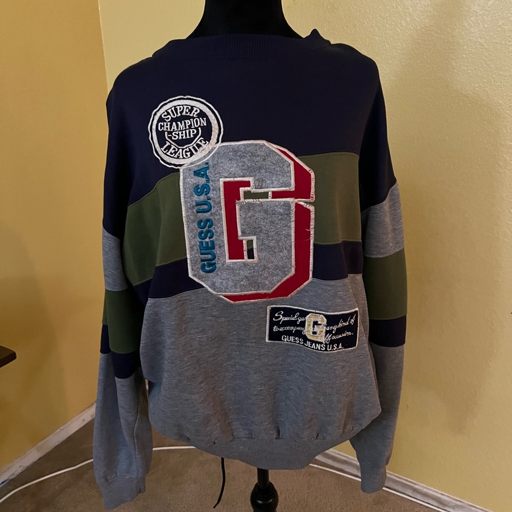 Guess Men's Navy and Gray Logo Crewneck Sweater